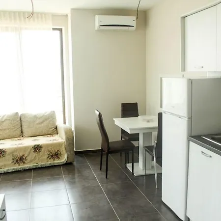 Tarsis Vacation Apartment *