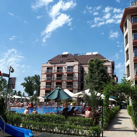 Tarsis Vacation Apartment *